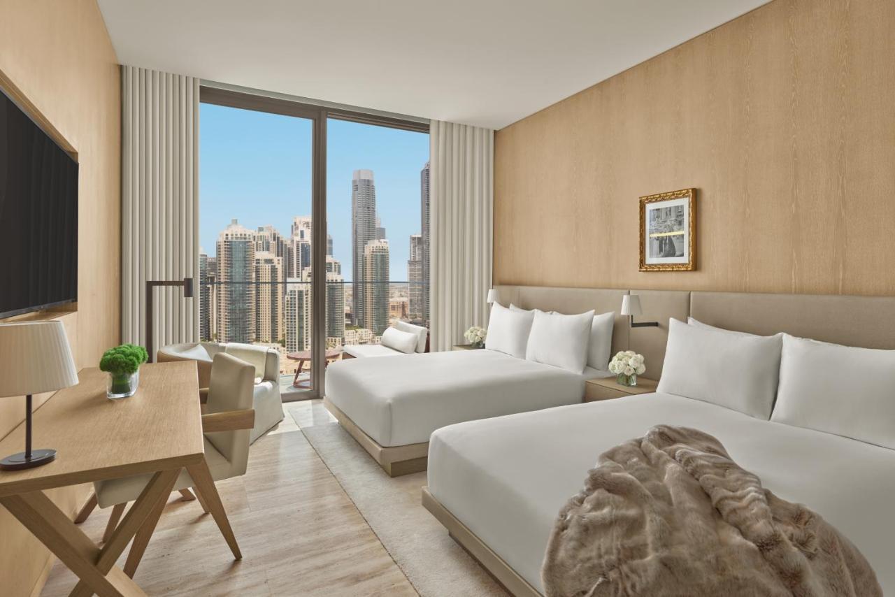 The Dubai Edition Zewnętrze zdjęcie A guest room